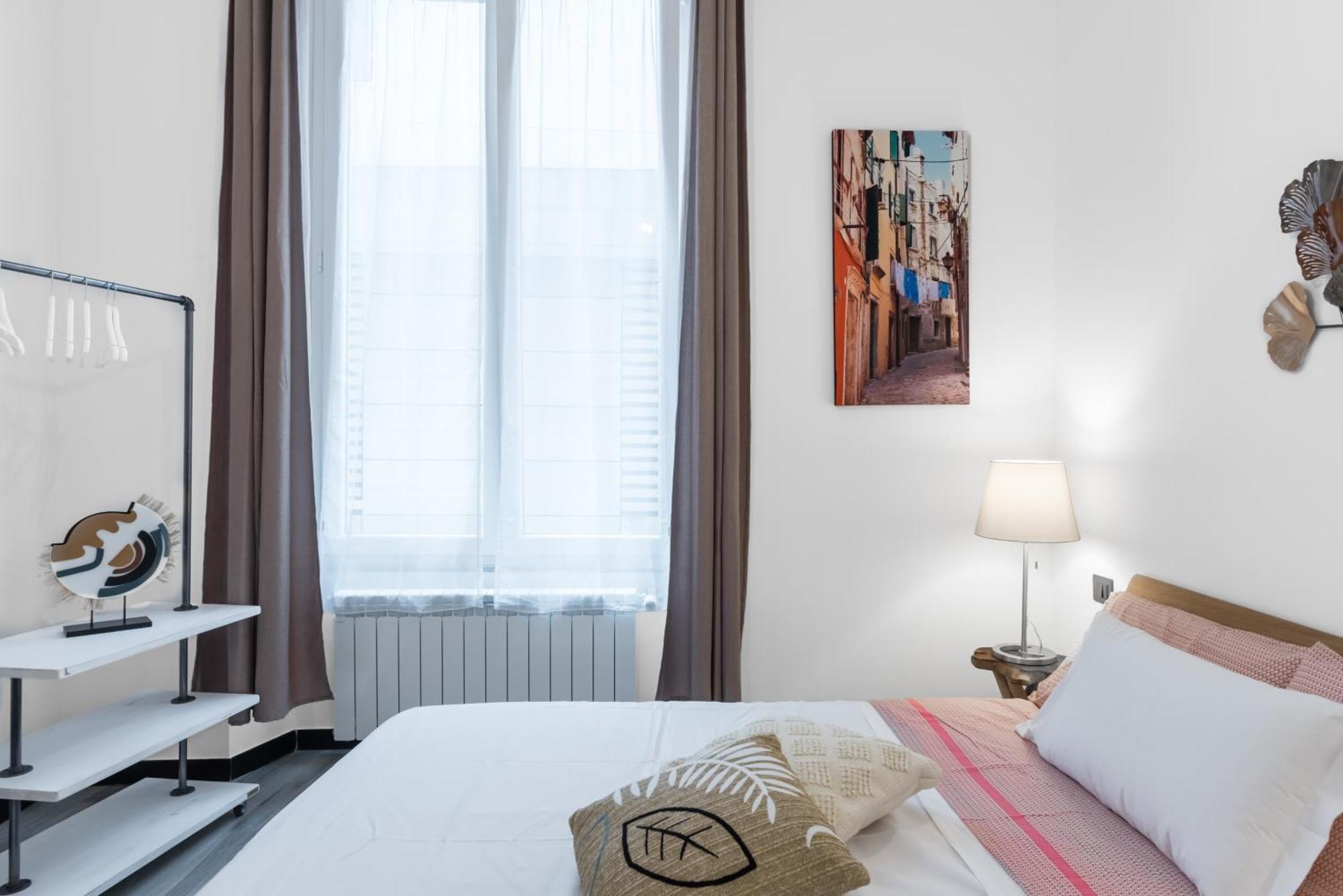 Acquario 5 Minuti, 1Br , Free A-C, Wifi & Netflix "City Center" By Tilo Génova Exterior foto